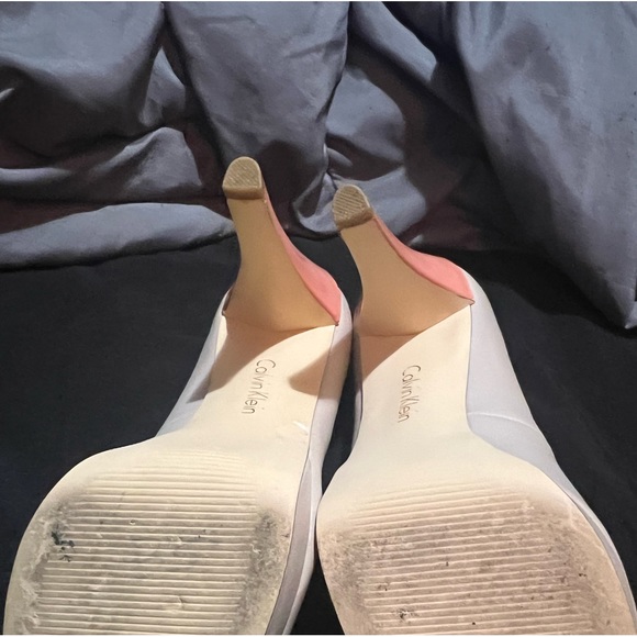 Pink blash heels - Picture 3 of 3